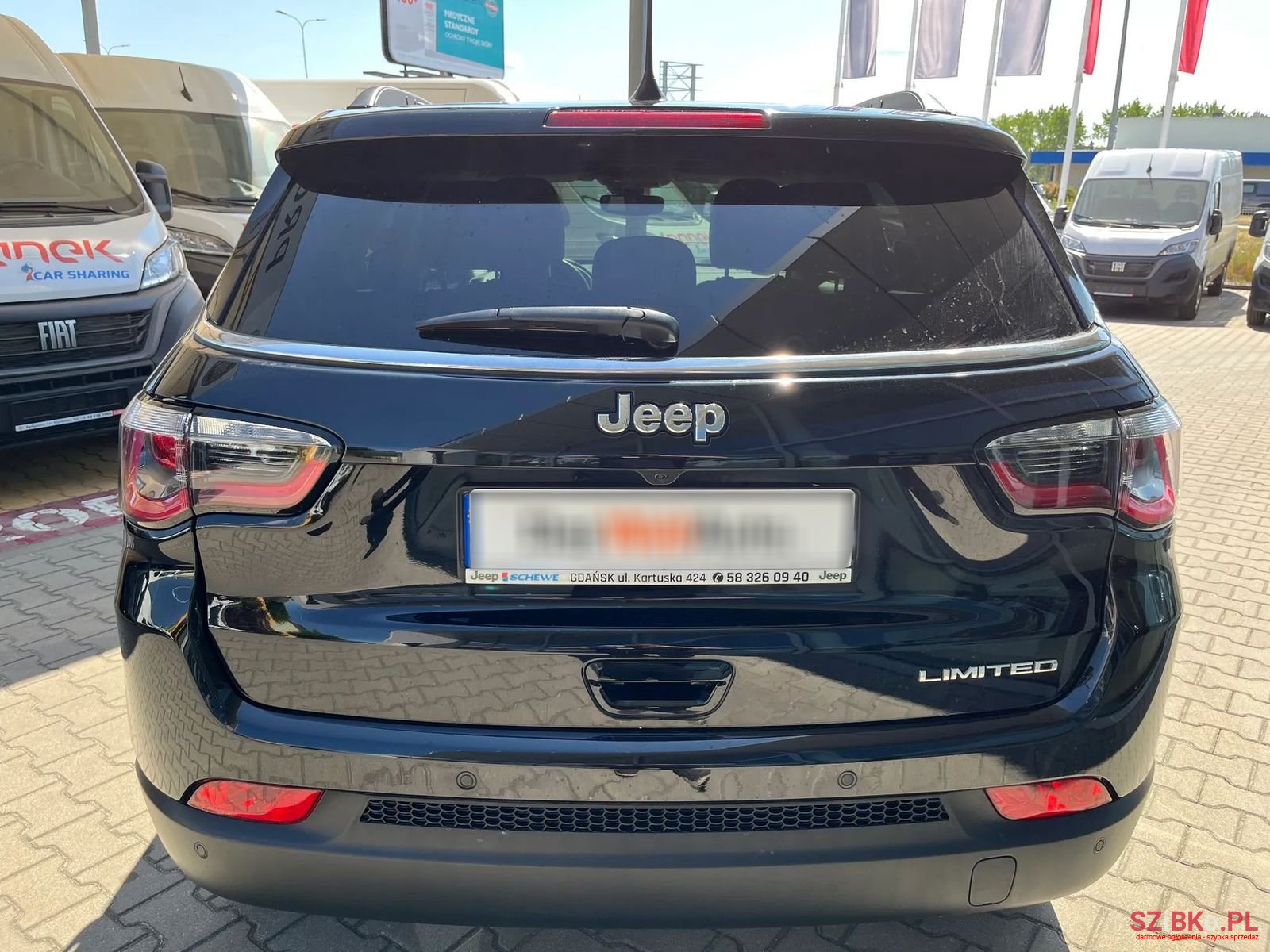 2020' Jeep Compass photo #6