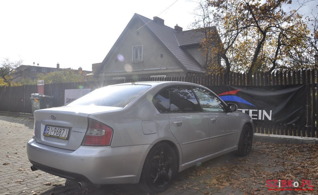 2004' Subaru Legacy photo #5