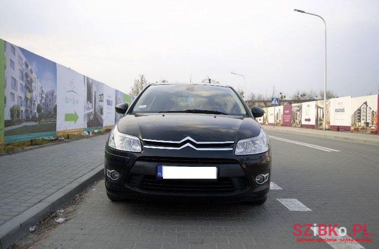 2010' Citroen C4, C4 Picasso photo #1