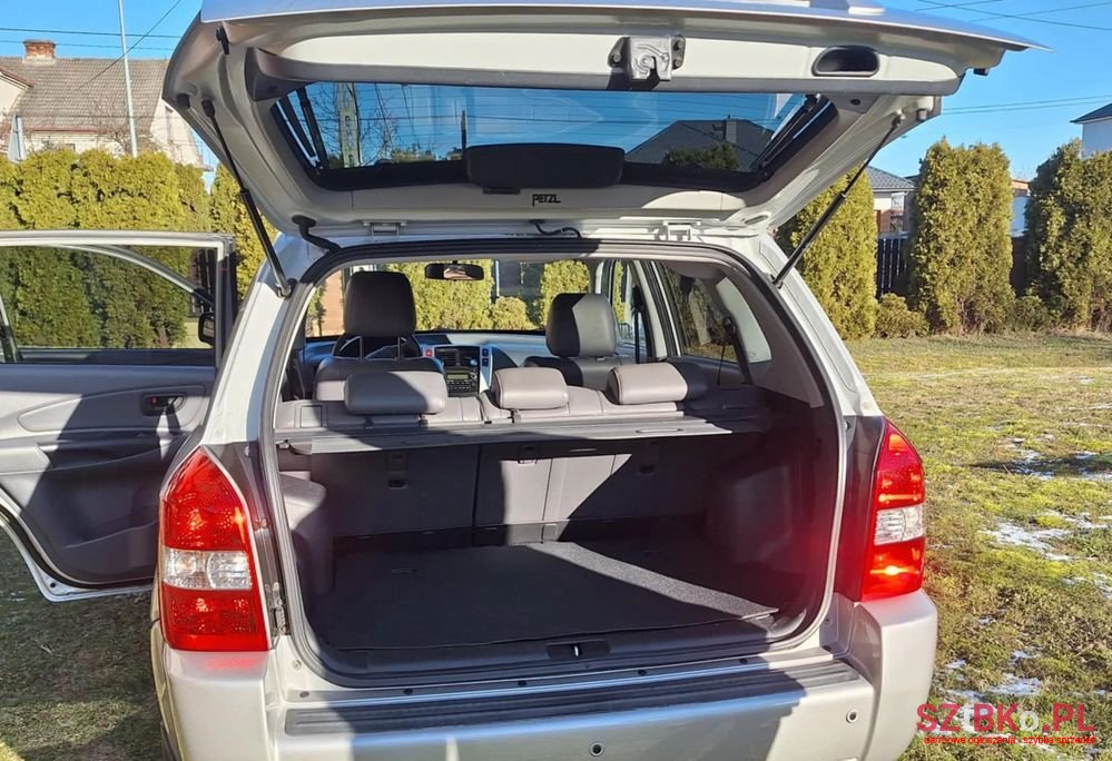 2008' Hyundai Tucson photo #6