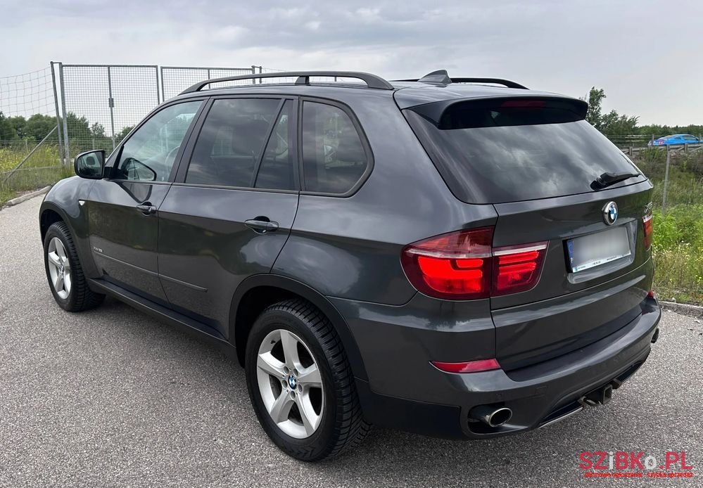 2011' BMW X5 Xdrive35I photo #5