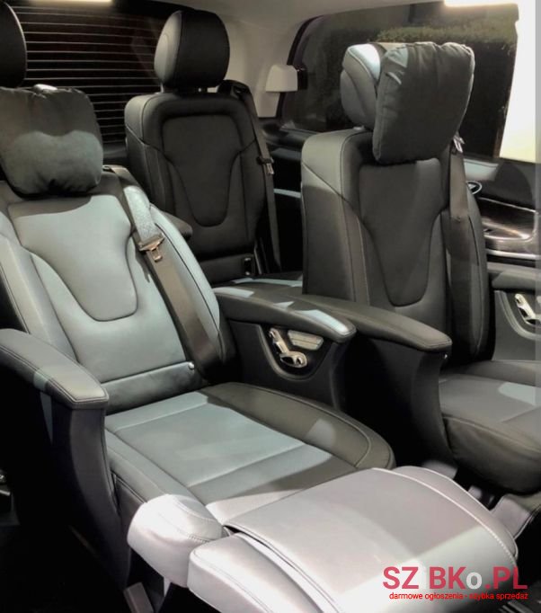 2021' Mercedes-Benz Klasa V photo #4