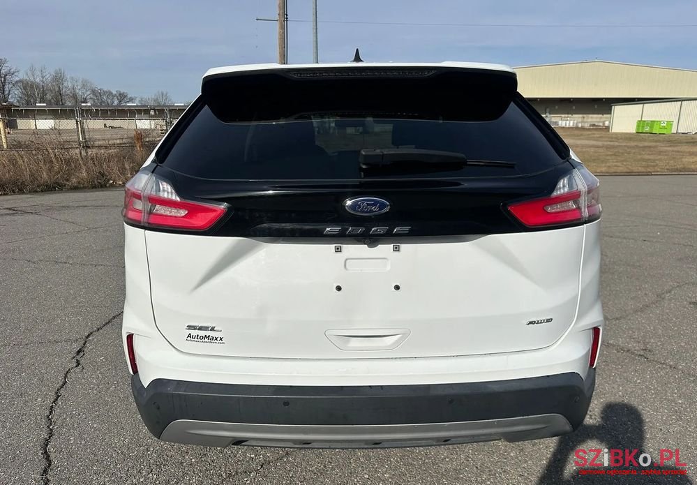 2021' Ford Edge photo #5