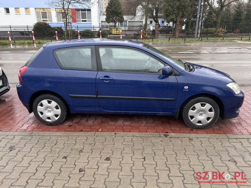 2004' Toyota Corolla 1.4 photo #2