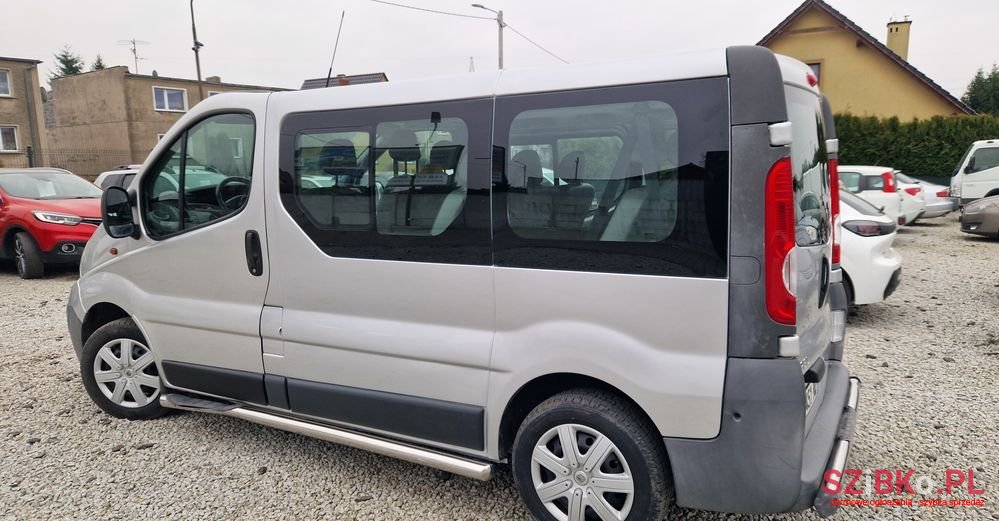 2009' Opel Vivaro photo #5