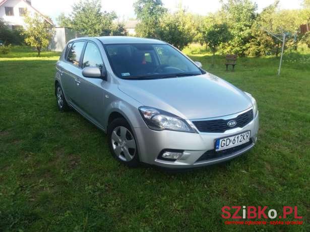 2010' Kia Ceed photo #1