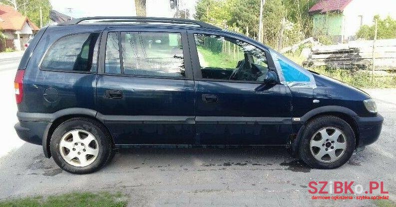 2002' Opel Zafira photo #1