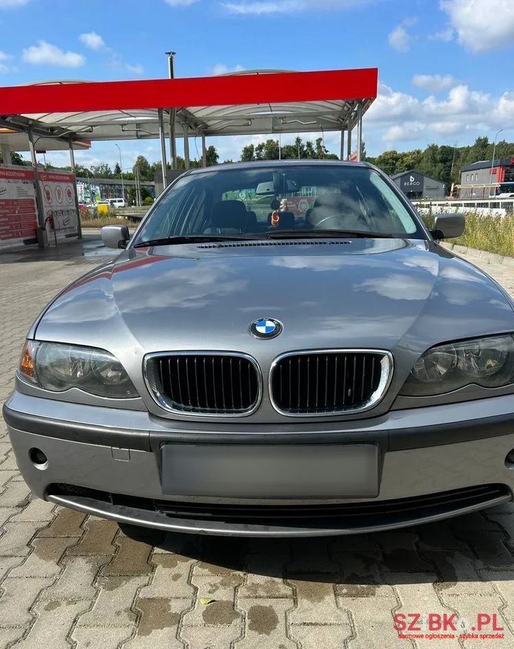 2004' BMW 3 Series 316I photo #5