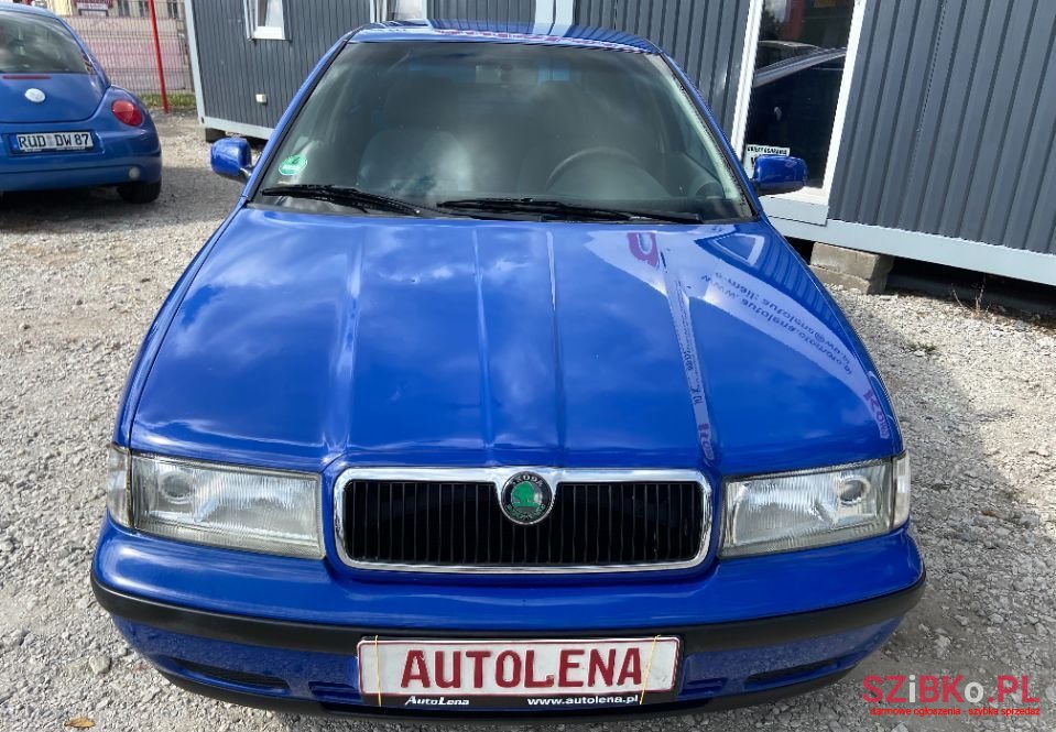2001' Skoda Octavia photo #3