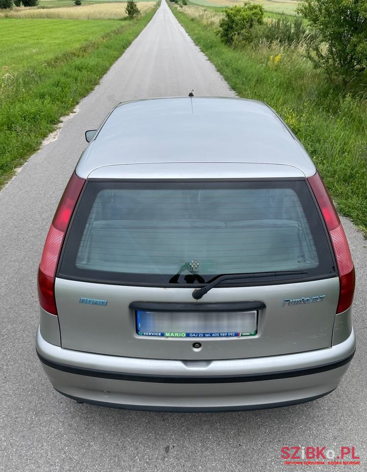 1995' Fiat Punto 75 Elx photo #4