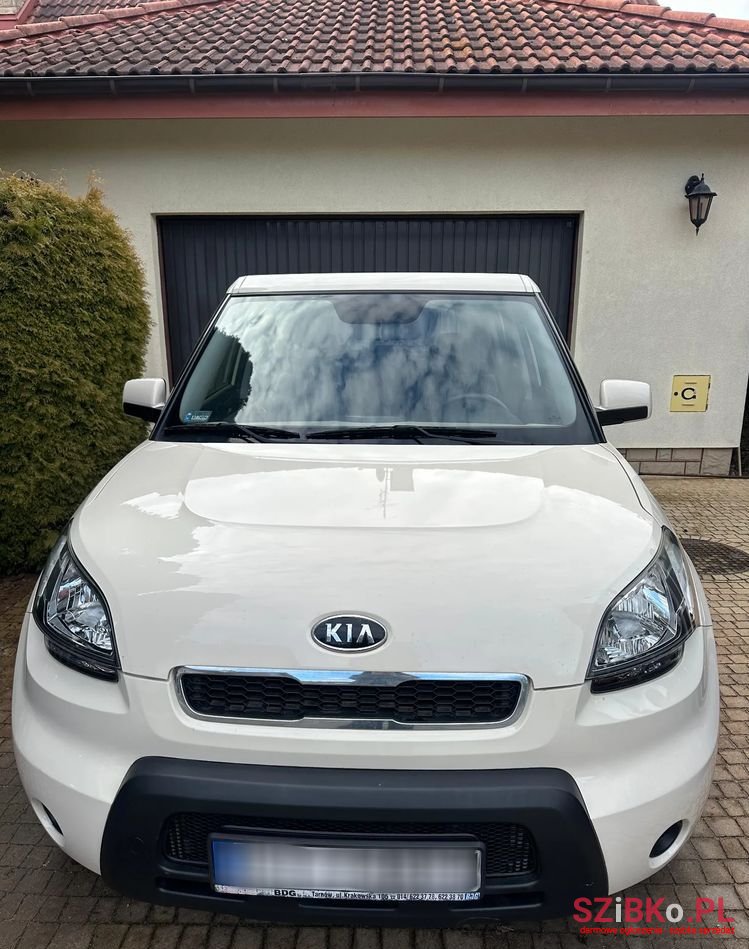 2010' Kia Soul 1.6 L photo #6