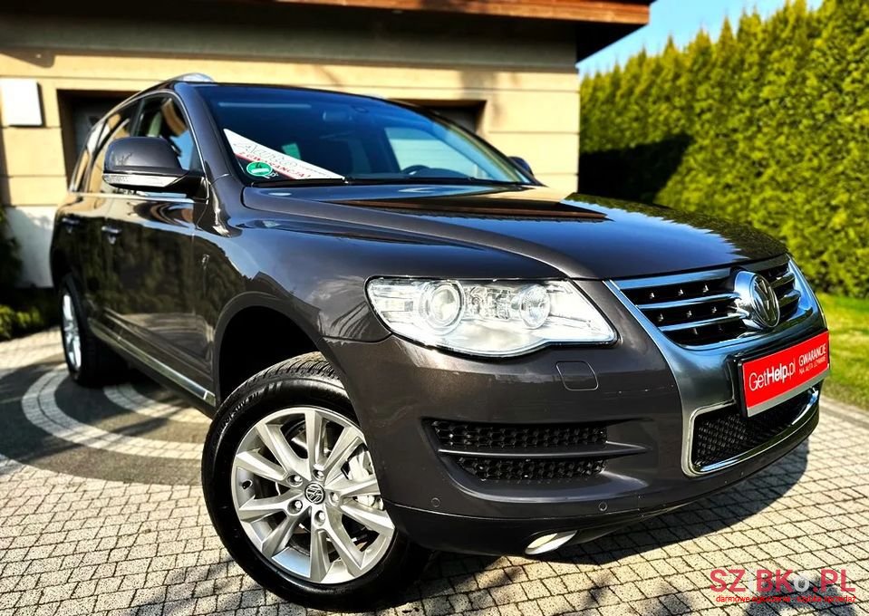 2007' Volkswagen Touareg photo #2