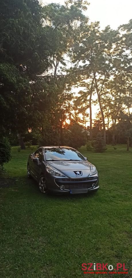 2008' Peugeot 207 photo #2