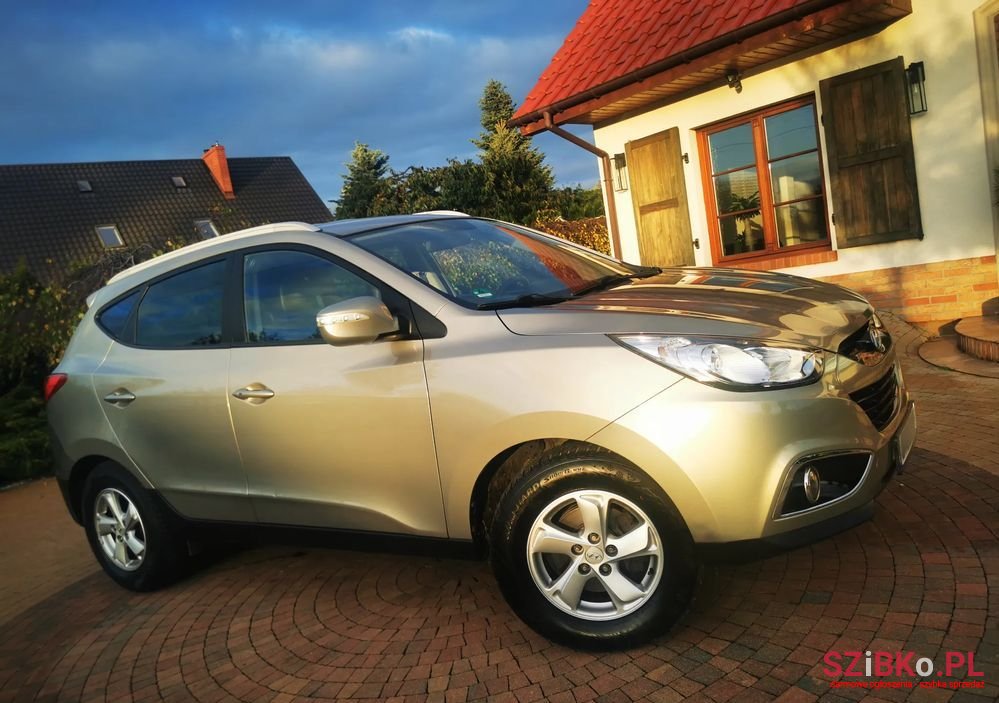 2010' Hyundai ix35 photo #4