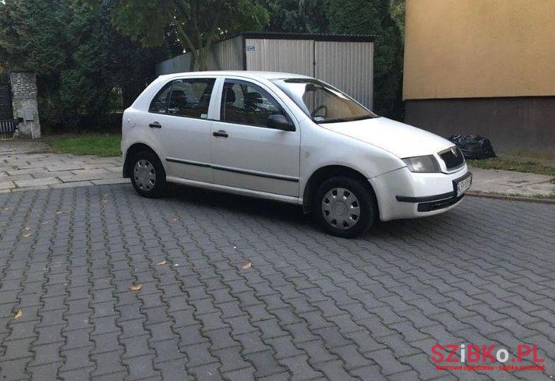 2004' Skoda Fabia photo #1