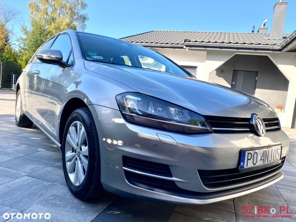 2014' Volkswagen Golf photo #3