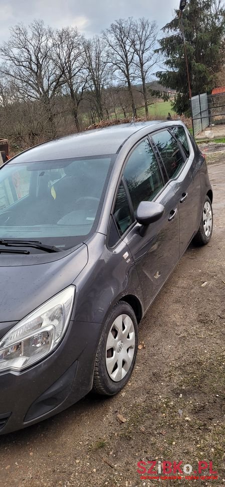 2011' Opel Meriva 1.4 Essentia photo #1