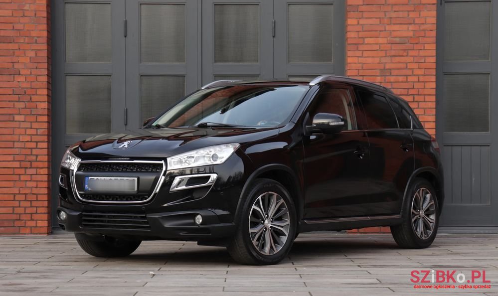 2013' Peugeot 4008 photo #1