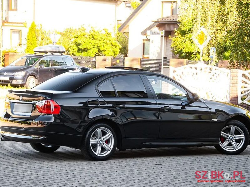 2006' BMW 3 Series 318I photo #4