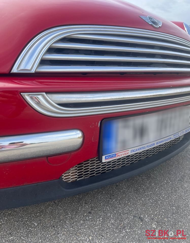 2004' MINI Cooper Standard photo #6