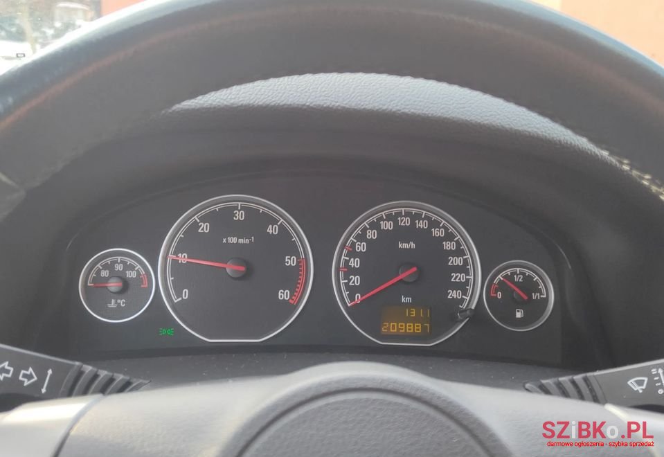 2008' Opel Vectra photo #2