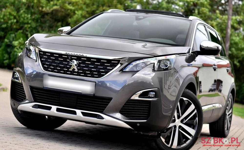 2019' Peugeot 5008 photo #5