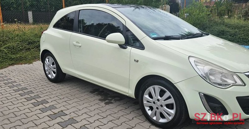 2011' Opel Corsa 1.4 16V Satellite photo #3
