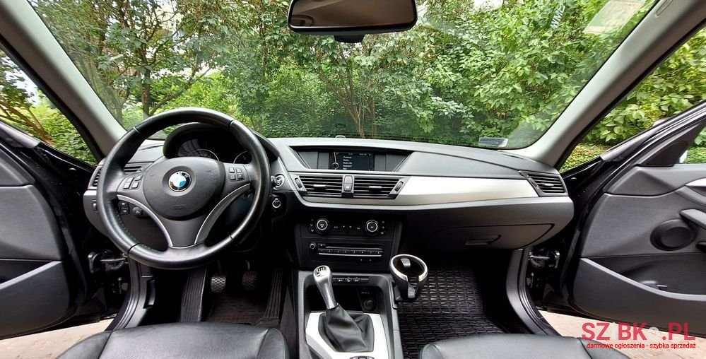 2011' BMW X1 Xdrive18D photo #6