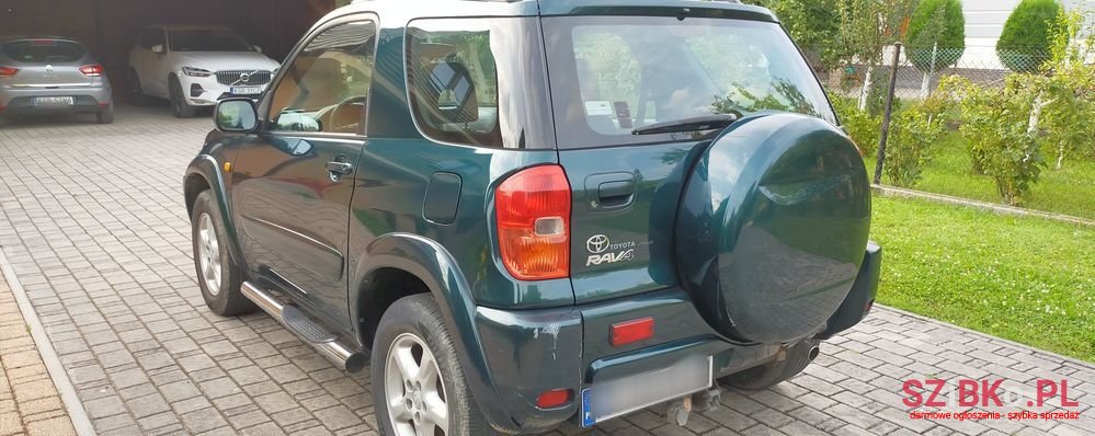 2000' Toyota RAV4 2.0 Vvt-I 4X4 photo #3