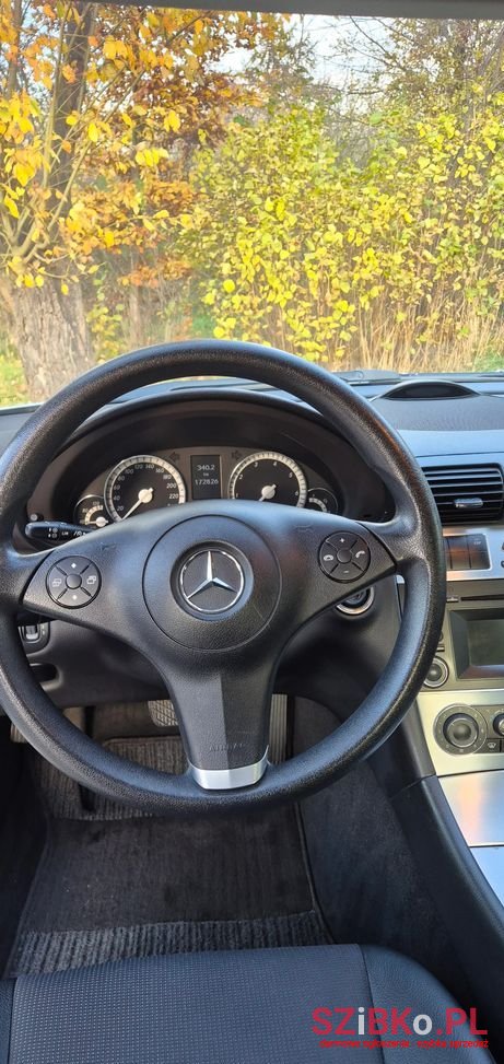 2008' Mercedes-Benz CLC photo #6