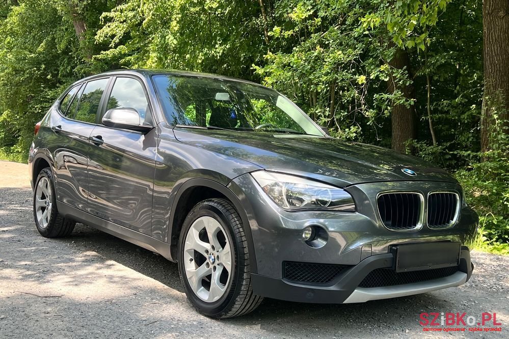 2013' BMW X1 Sdrive18D photo #2