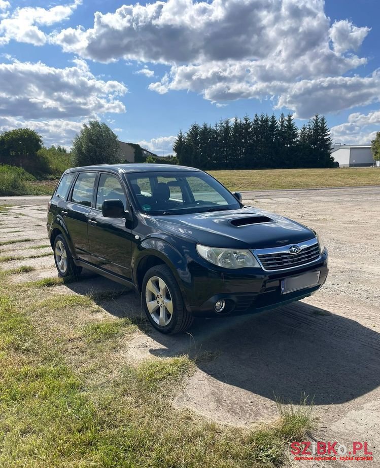 2009' Subaru Forester 2.0D Active photo #2