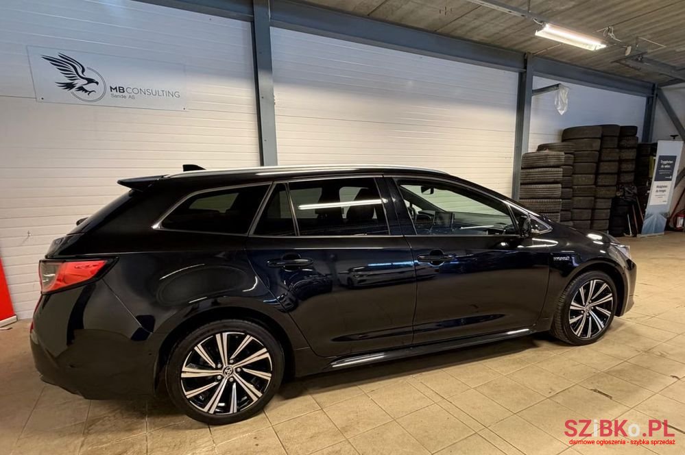 2021' Toyota Corolla 1.8 Hybrid Active photo #5