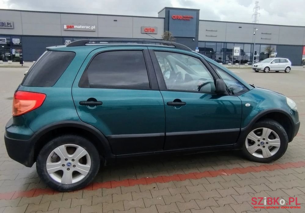 2007' Suzuki SX4 photo #5