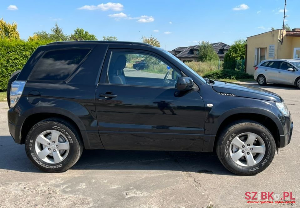 2007' Suzuki Grand Vitara photo #3