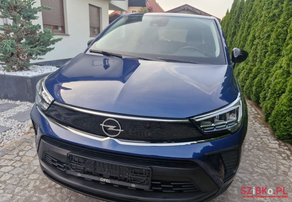 2023' Opel Crossland X photo #2