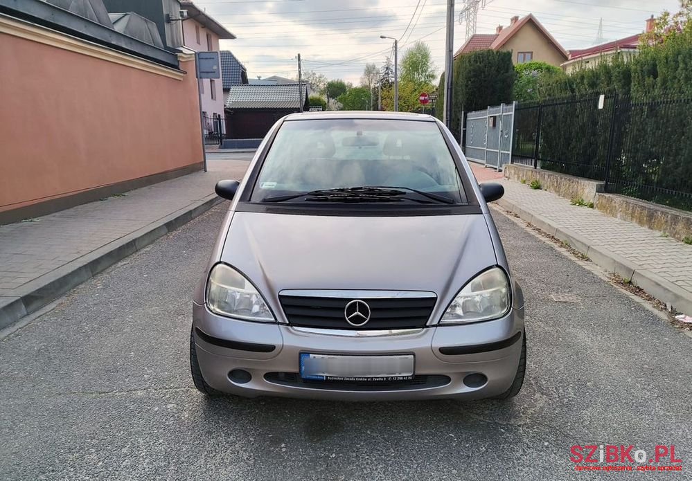 2001' Mercedes-Benz A-Class photo #2