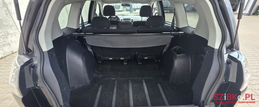 2008' Mitsubishi Outlander 2.4 2Wd photo #5