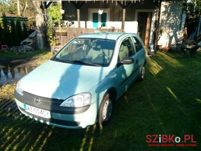 2003' Opel Corsa photo #2