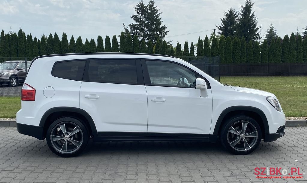 2013' Chevrolet Orlando photo #6