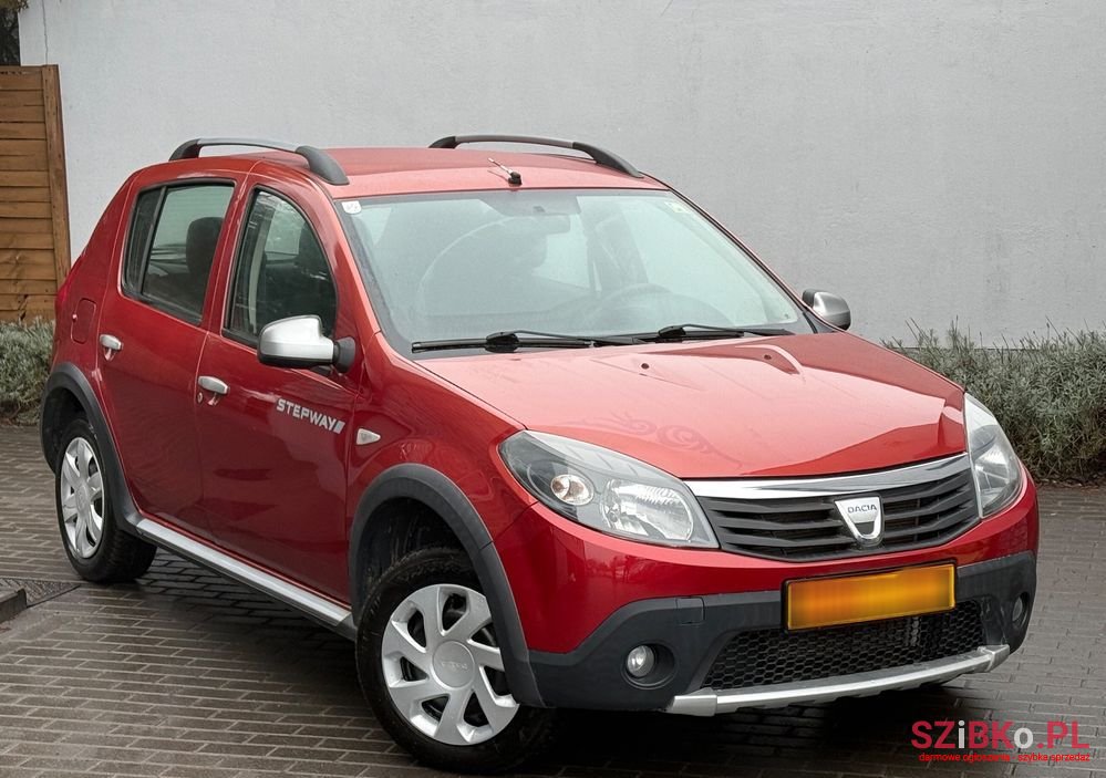2011' Dacia Sandero Stepway 1.6 photo #1