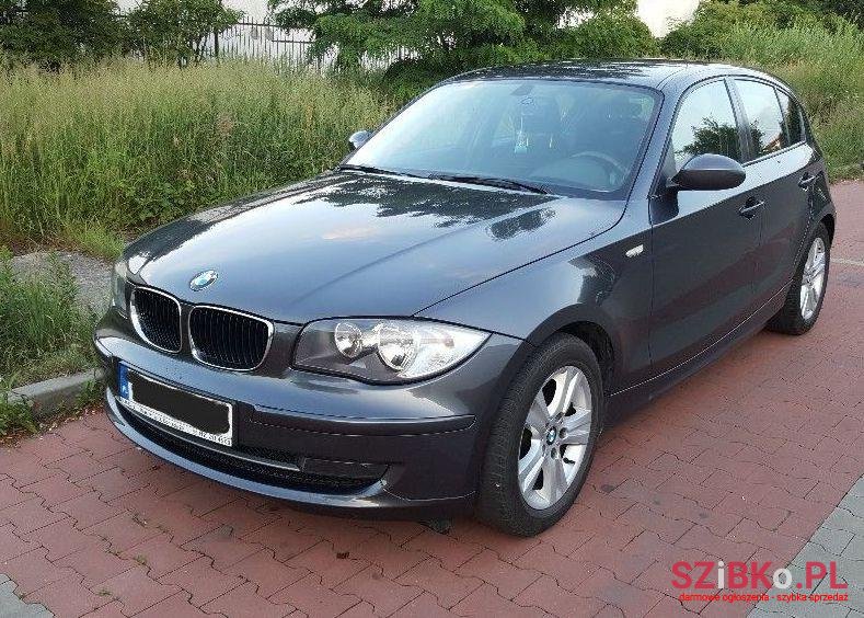 2008' BMW Seria 1 photo #2