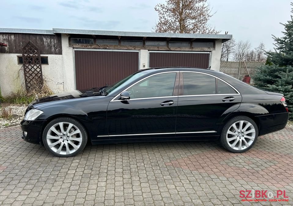 2006' Mercedes-Benz S-Class photo #1