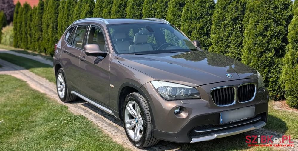 2012' BMW X1 Xdrive20D photo #1