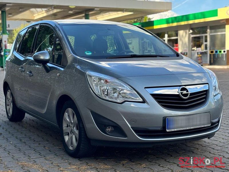 2012' Opel Meriva photo #5