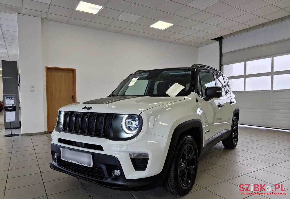 2024' Jeep Renegade photo #2
