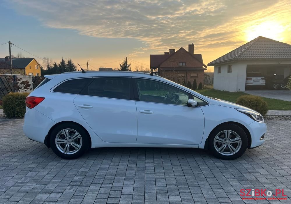 2014' Kia Ceed photo #2