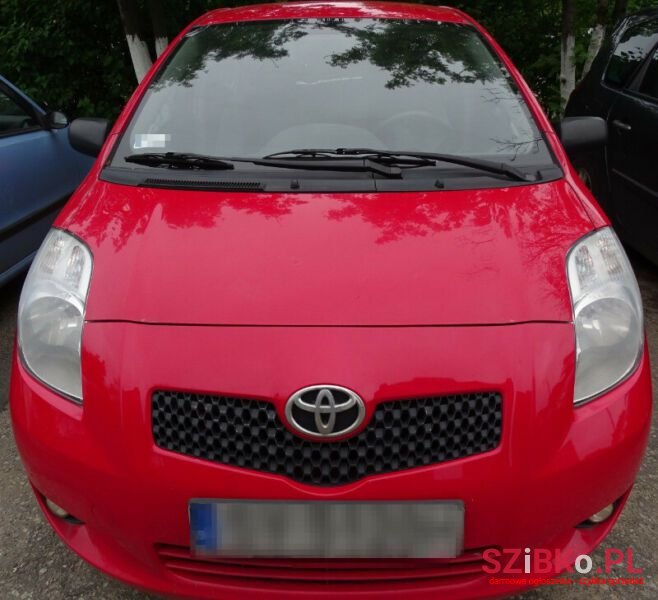 2007' Toyota Yaris photo #4