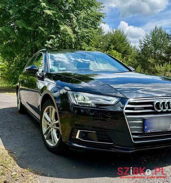 2017' Audi A4 photo #2