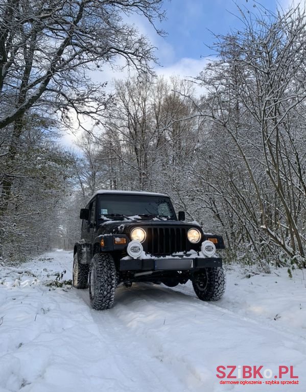 2004' Jeep Wrangler 2.5 Sport photo #1